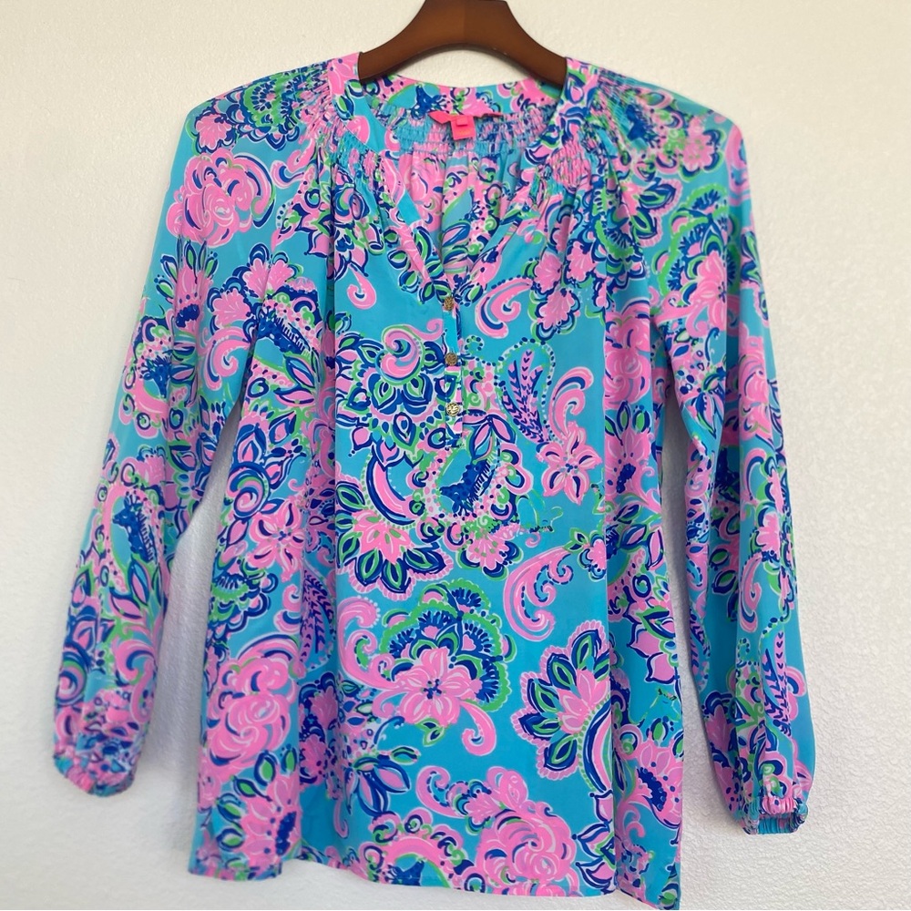 Lilly Pulitzer Elsa Silk Top, Blue Horizon Jungle Sunrise         Size M